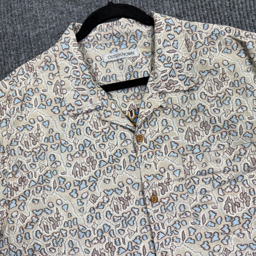 Outerknown Mens XL Tan Blue Abstract Leopard Print Short Sleeve Camp Shirt